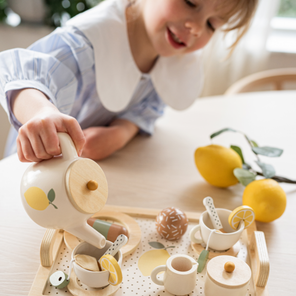 Juego de té con merienda