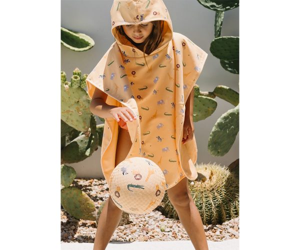 669367-1200x1000 Poncho de playa Hippos
